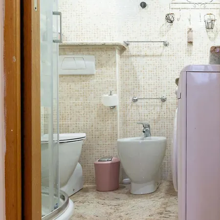 Apartment Domus Caroli In Vaticano Rome
